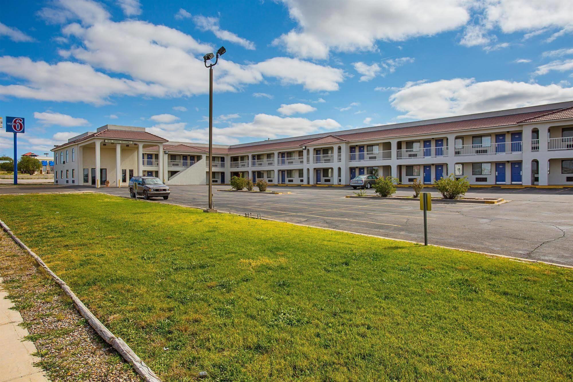 Rodeway Inn Santa Rosa Exterior photo