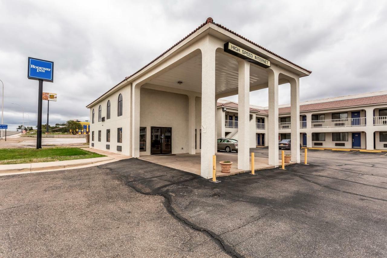 Rodeway Inn Santa Rosa Exterior photo